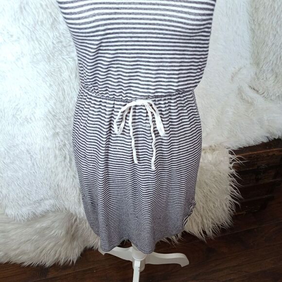 PAPERMOON NAVY & WHITE STRIPE DRESS SZ.S/M GUC - Picture 4 of 7